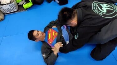 【会員さんブログ】スーツから道着へ。“変身”しながら通うトライフォース高知の柔術ライフ